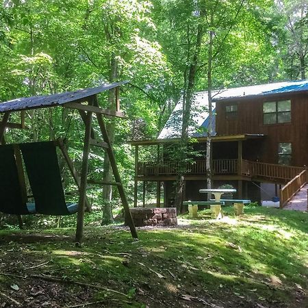 Friendly Bear Cabin Pigeon Forge Exteriör bild