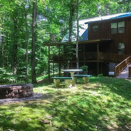 Friendly Bear Cabin Pigeon Forge Exteriör bild