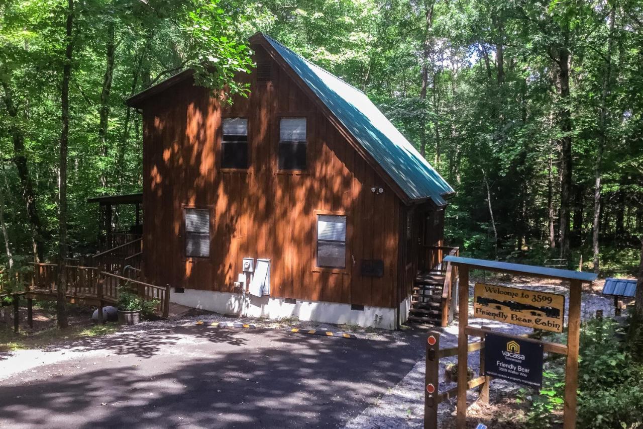 Friendly Bear Cabin Pigeon Forge Exteriör bild