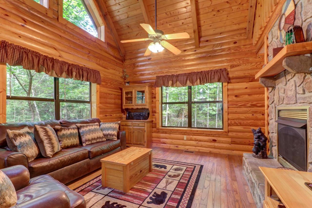 Friendly Bear Cabin Pigeon Forge Exteriör bild